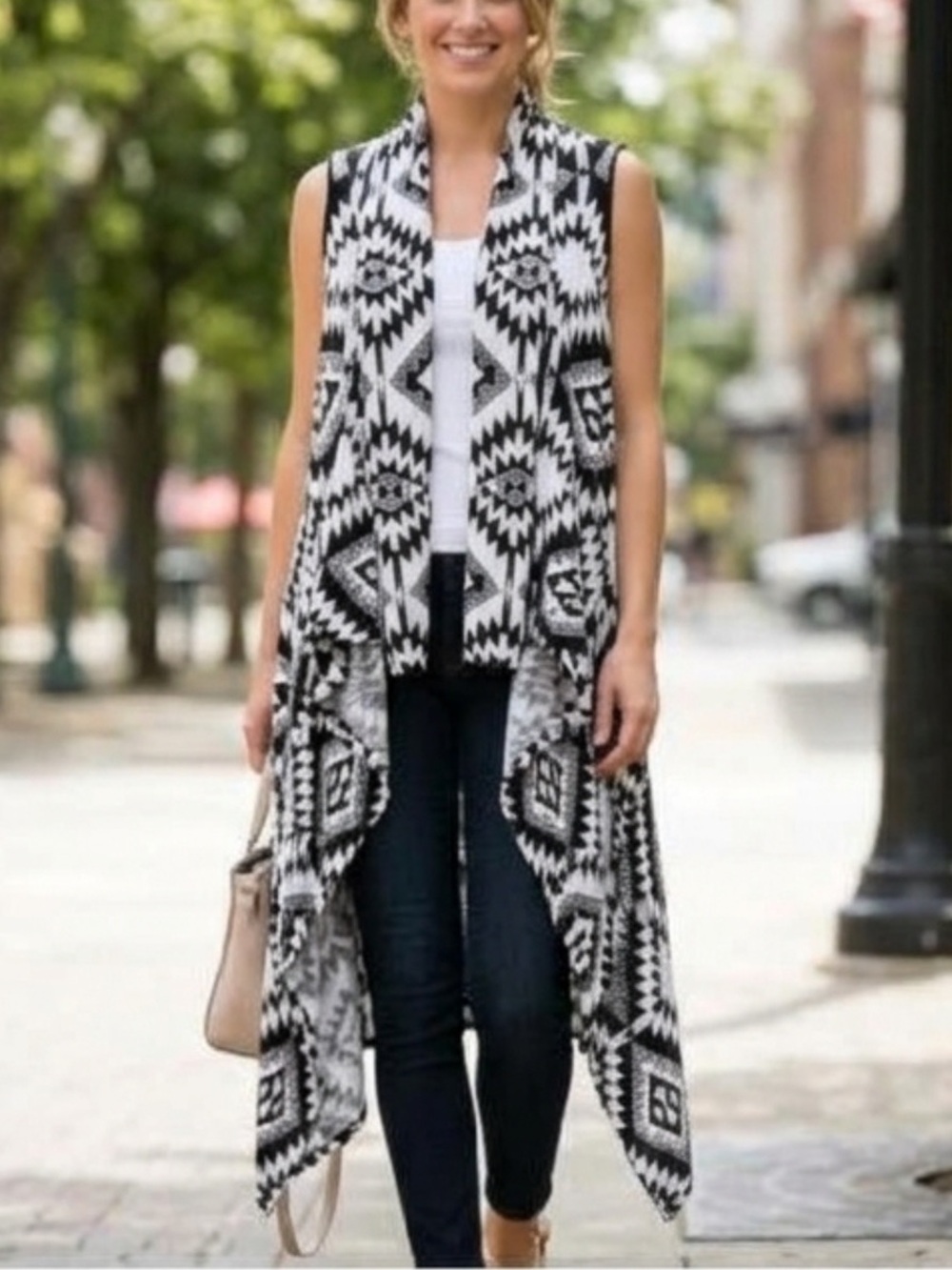 Dolled Up Black and White Knit Long Boho Aztec Geometric Rayon Cardigan -M